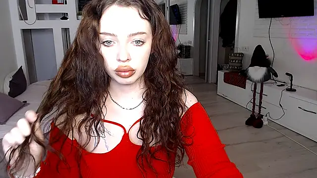 Hannah xBaby online show from February 8, 2026, 2:59 pm