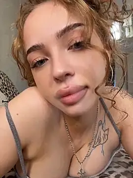 Hannah xBaby online show from June 19, 2026, 3:40 pm