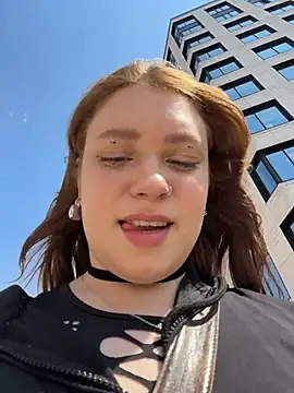 lucy-joy online show from July 28, 2026, 10:23 am