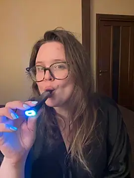 MariaMirabella online show from November 12, 2025, 5:17 pm