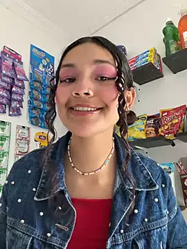 Camilla Miller01 online show from May 7, 2026, 7:06 pm