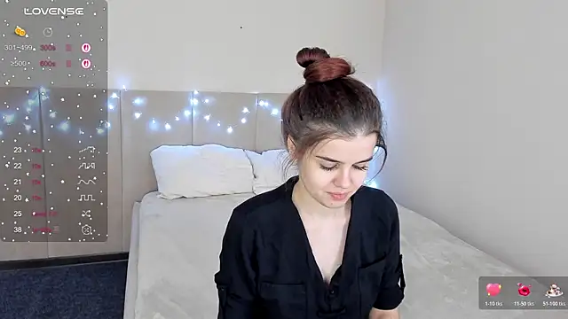 Infinity Ti online show from December 23, 2025, 1:49 am