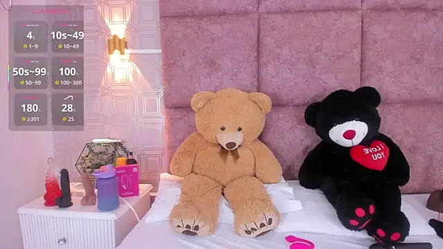 AmyStar1 online show from August 1, 2026, 8:40 pm