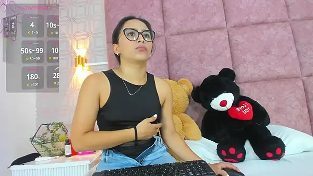 AmyStar1 online show from August 8, 2026, 9:22 pm