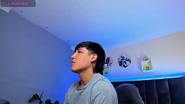 Ares di martin online show from September 26, 2025, 2:35 pm