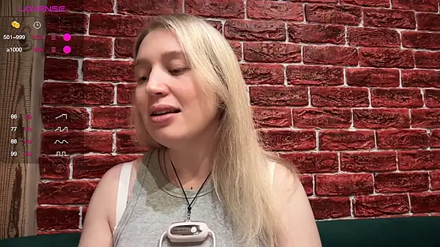 CitrusBlissss online show from November 23, 2025, 2:38 pm