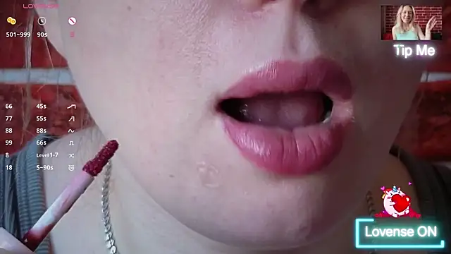 CitrusBlissss online show from June 18, 2026, 3:05 am