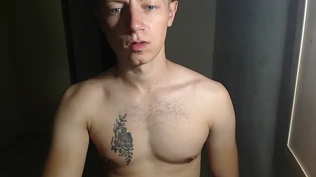 BlondZilla online show from May 3, 2026, 4:28 am
