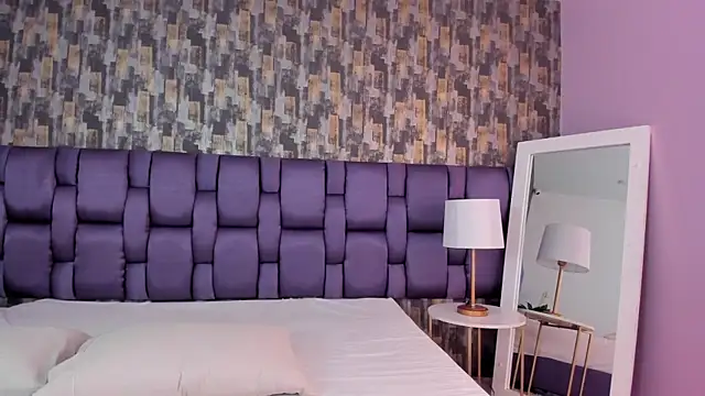 Snapshot of VeraBlazze chatting on February 11, 2026, 1:55 pm VeraBlazze online show from February 11, 2026, 1:55 pm