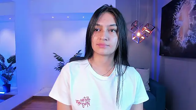 AidaJones online show from October 7, 2025, 11:55 am