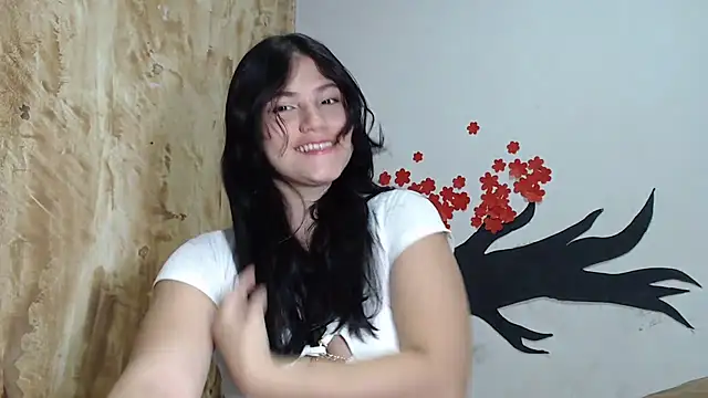 junasex0 online show from December 15, 2025, 2:34 pm