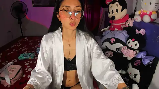 Anais lux online show from July 8, 2026, 10:54 pm