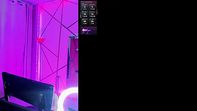 ShylySweet online show from November 28, 2025, 6:46 am