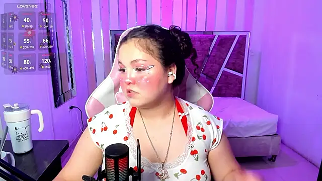 Snapshot of ShylySweet chatting on March 8, 2026, 6:06 am ShylySweet online show from March 8, 2026, 6:06 am