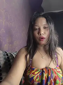 hornyzinia123 online show from June 19, 2026, 3:23 am