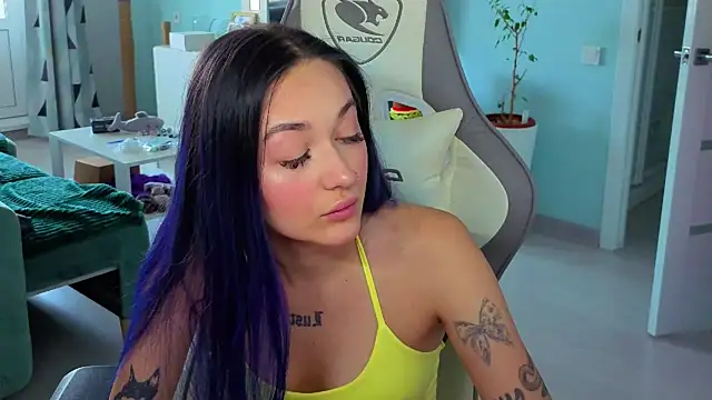 Im suka online show from June 21, 2026, 3:12 am