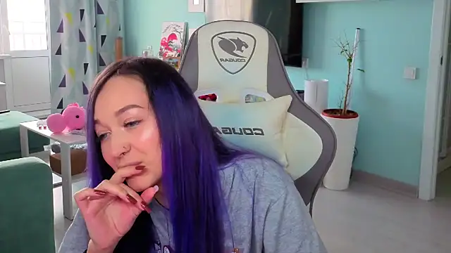 Im suka online show from February 26, 2026, 3:17 am