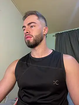 MaxDell online show from January 12, 2026, 1:56 am