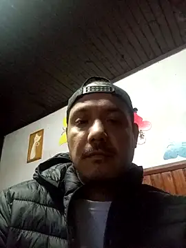 Snapshot of Ridick2025 chatting on October 8, 2025, 11:05 pm Ridick2025 online show from October 8, 2025, 11:05 pm