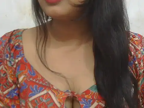 Snapshot of POOJA_199 chatting on March 9, 2026, 8:18 am POOJA 199 online show from March 9, 2026, 8:18 am