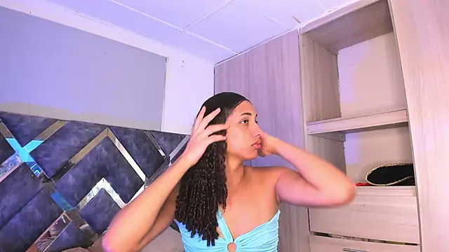 candice777 online show from September 24, 2025, 12:00 pm