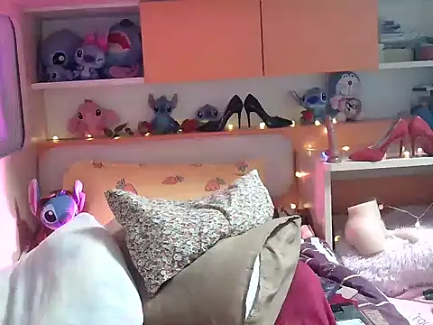 nataliewang69 online show from July 19, 2026, 11:40 am