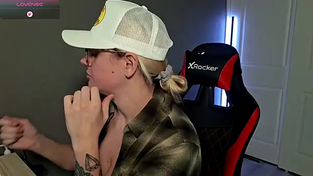 Charlies world online show from September 21, 2025, 6:24 pm