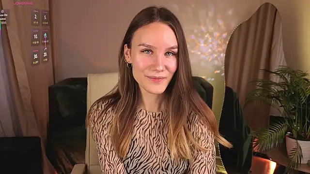  Clare Florence  online show from October 2, 2025, 1:47 pm