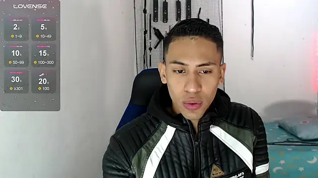 dylan apol0 online show from September 26, 2025, 3:13 am