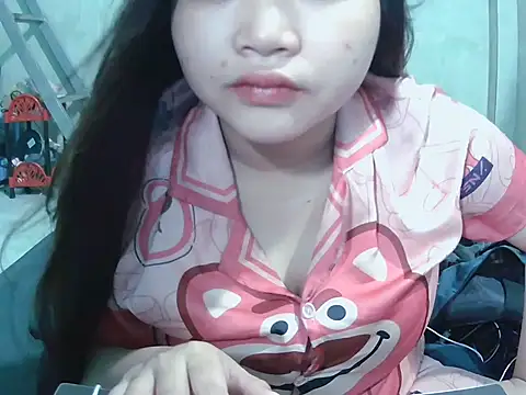 Lily3322 online show from February 22, 2026, 11:06 pm