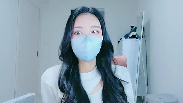 ramuchan desu online show from February 17, 2026, 11:57 pm