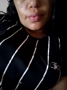 jojo surfistinha89 online show from January 8, 2026, 10:54 am