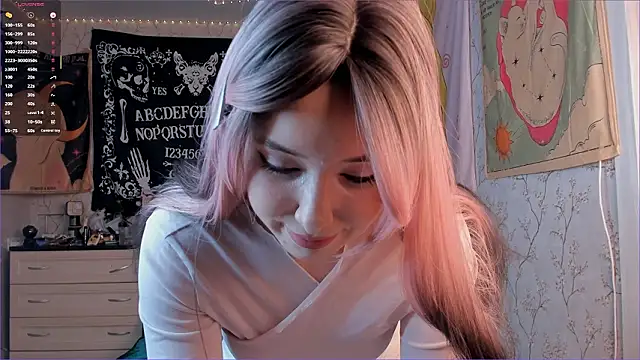 Snapshot of CutiePatoootie chatting on February 7, 2026, 9:56 pm CutiePatoootie online show from February 7, 2026, 9:56 pm