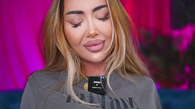 ZennySings online show from October 3, 2025, 11:34 am