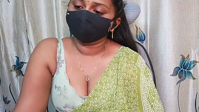 Pavani-Sexy online show from July 28, 2026, 3:21 pm