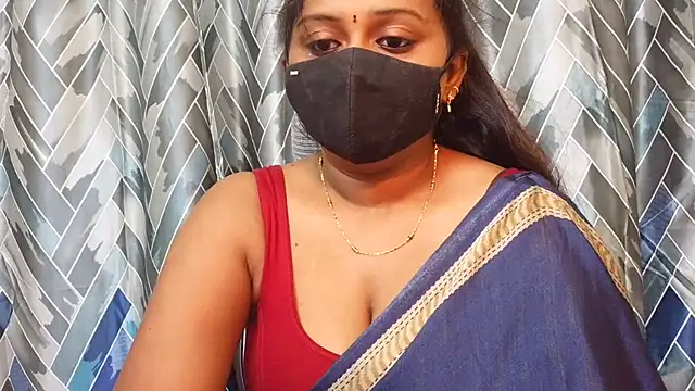 Pavani-Sexy online show from July 21, 2026, 3:02 pm