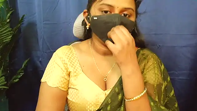 Pavani-Sexy online show from August 4, 2026, 6:18 am