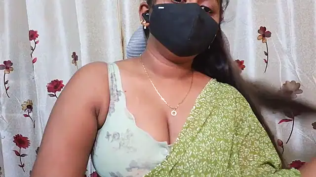 Pavani-Sexy online show from July 18, 2026, 5:05 am