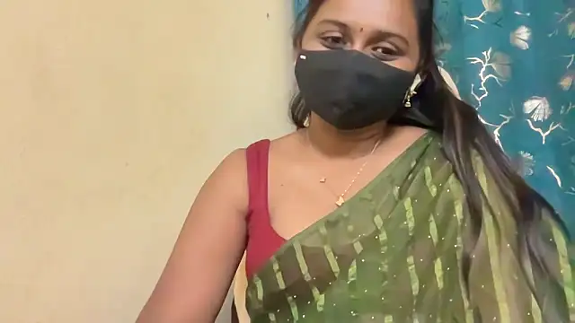 Pavani-Sexy online show from April 18, 2026, 7:07 pm