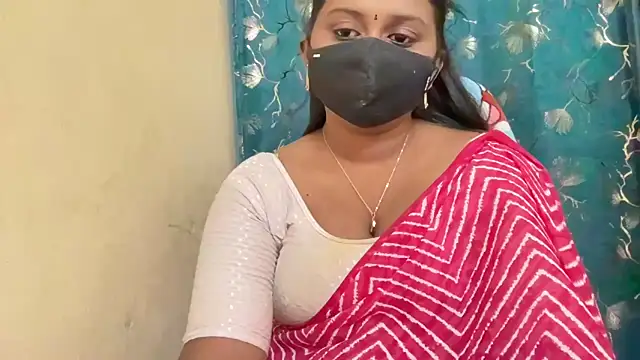 Pavani-Sexy online show from May 2, 2026, 6:46 pm