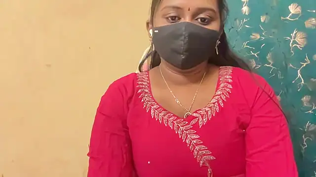Pavani-Sexy online show from April 25, 2026, 5:21 pm