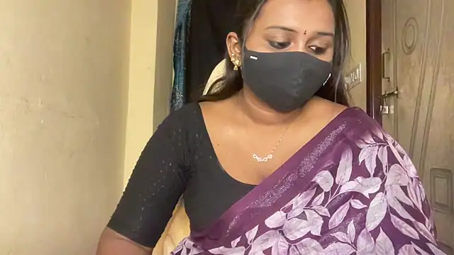 Pavani-Sexy online show from March 9, 2026, 5:05 pm