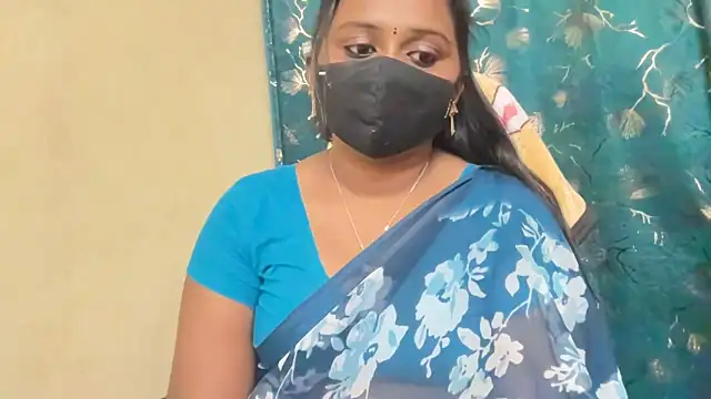 Pavani-Sexy online show from April 26, 2026, 5:32 pm