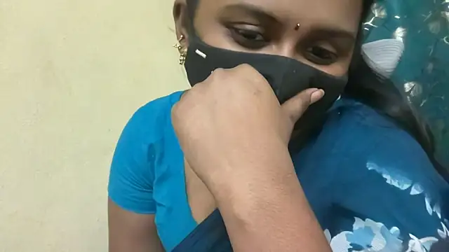 Pavani-Sexy online show from April 19, 2026, 8:26 am
