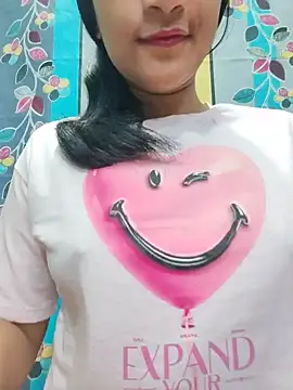 MariaEva69 online show from July 3, 2026, 11:44 pm