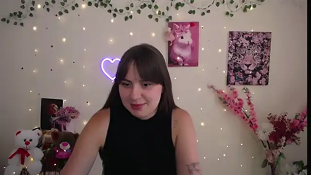 Amanda Bright  online show from July 2, 2026, 9:37 am