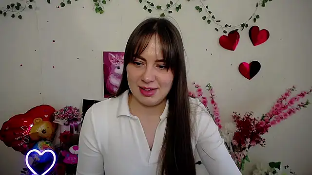 Amanda Bright  online show from March 3, 2026, 8:10 am