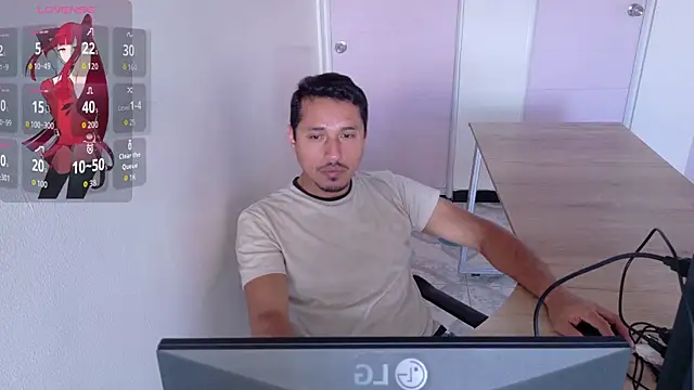 Snapshot of ColombiaStrip chatting on July 10, 2026, 2:17 pm ColombiaStrip online show from July 10, 2026, 2:17 pm