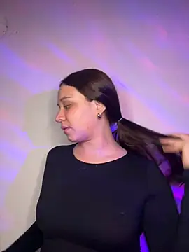 HinataArai online show from October 27, 2025, 8:21 pm