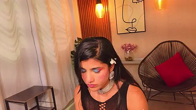 Lia Mar  online show from July 1, 2026, 6:08 pm